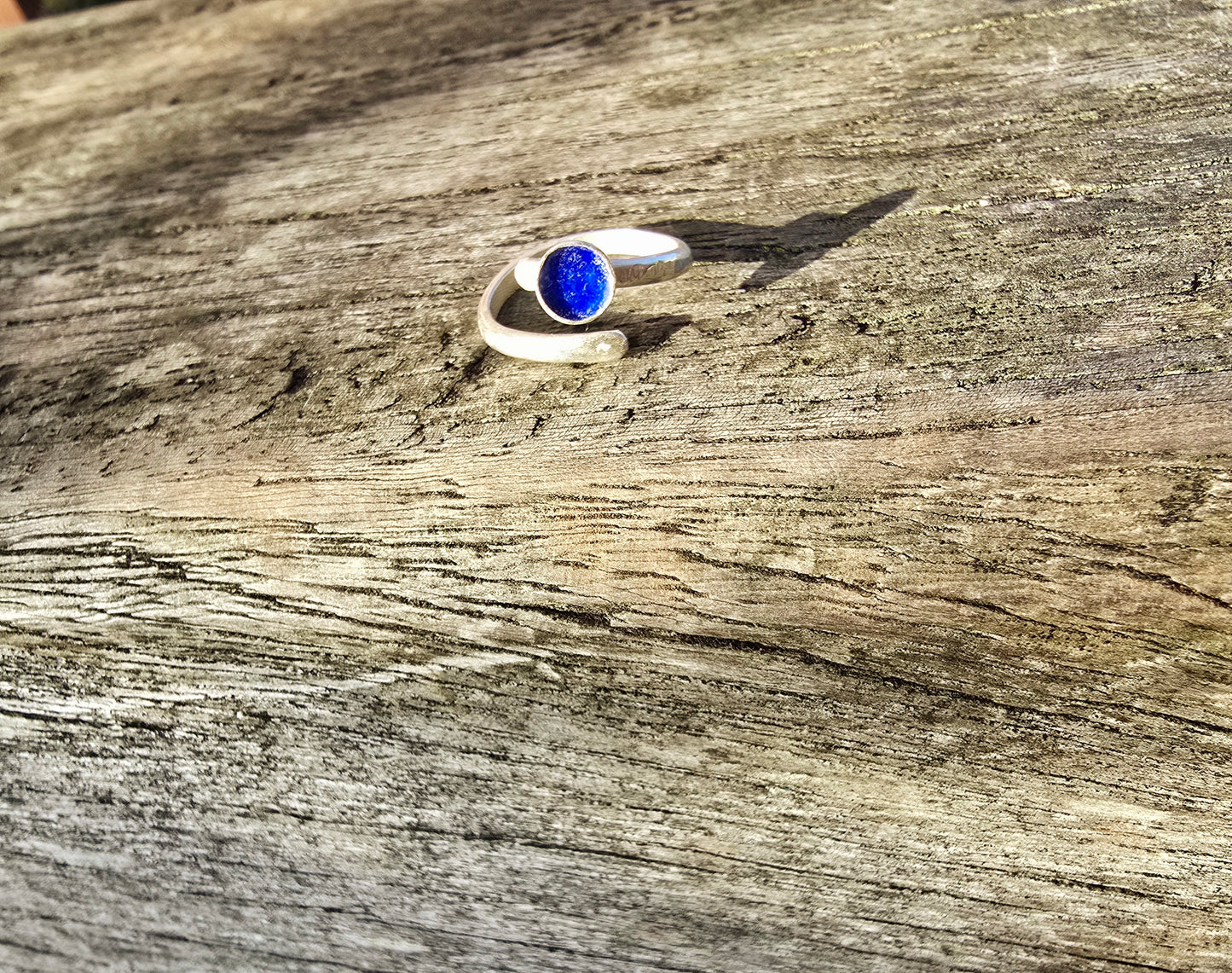 Blue enamel twisty ring